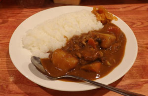 【高田馬場】居酒屋&カラオケ でんカレーライス画像